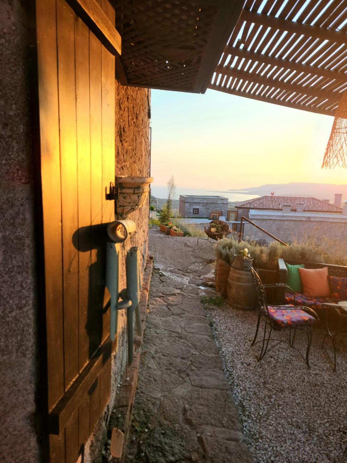 Assos Sunset Hotel Exterior photo