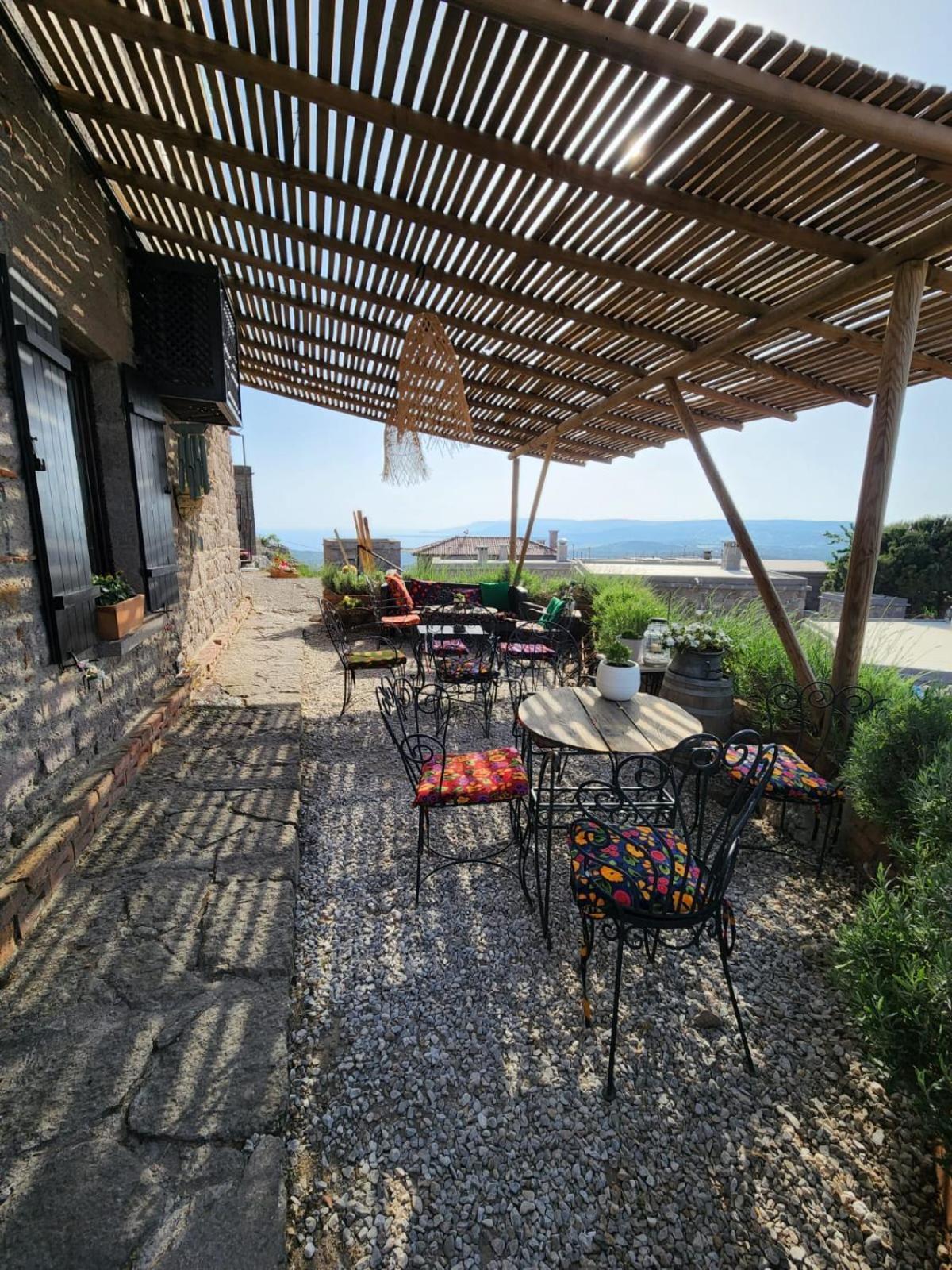 Assos Sunset Hotel Exterior photo